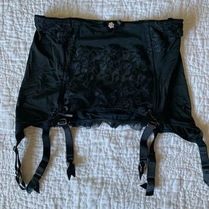 VS Sexy Garter Belt 🖤